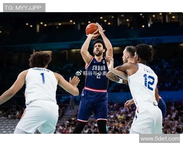 黄蜂裁掉球队大将，重整阵容迎接新赛季