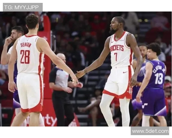 活塞老将表态愿继续留队：希望为球队再战季后赛