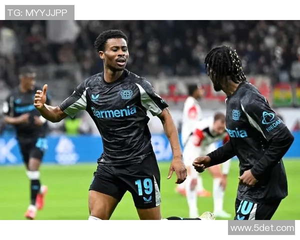 勒沃库森客场大胜，欧战席位渐近！