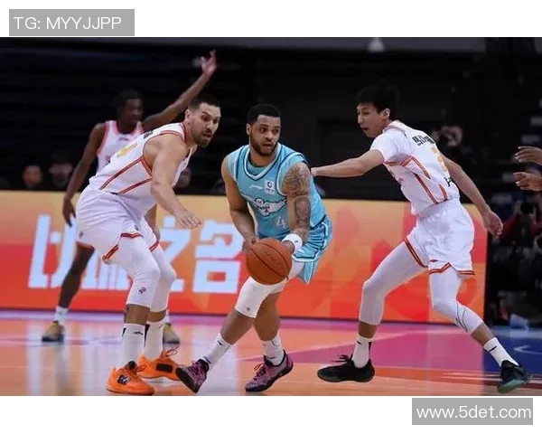 深圳马可波罗球员因伤缺席关键比赛，球队士气受挫