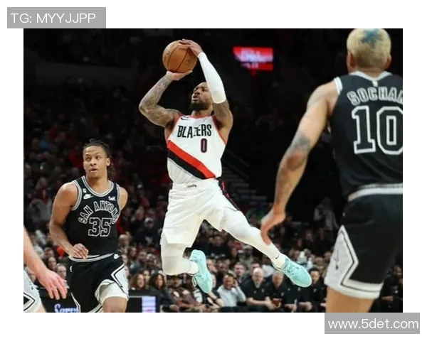 开拓者力克马刺，利拉德砍下27分：一场精彩纷呈的较量