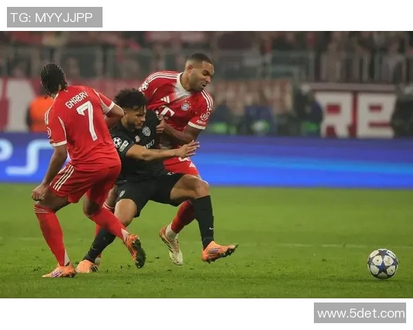 德甲强队激烈角逐榜首，保持不败势不可挡